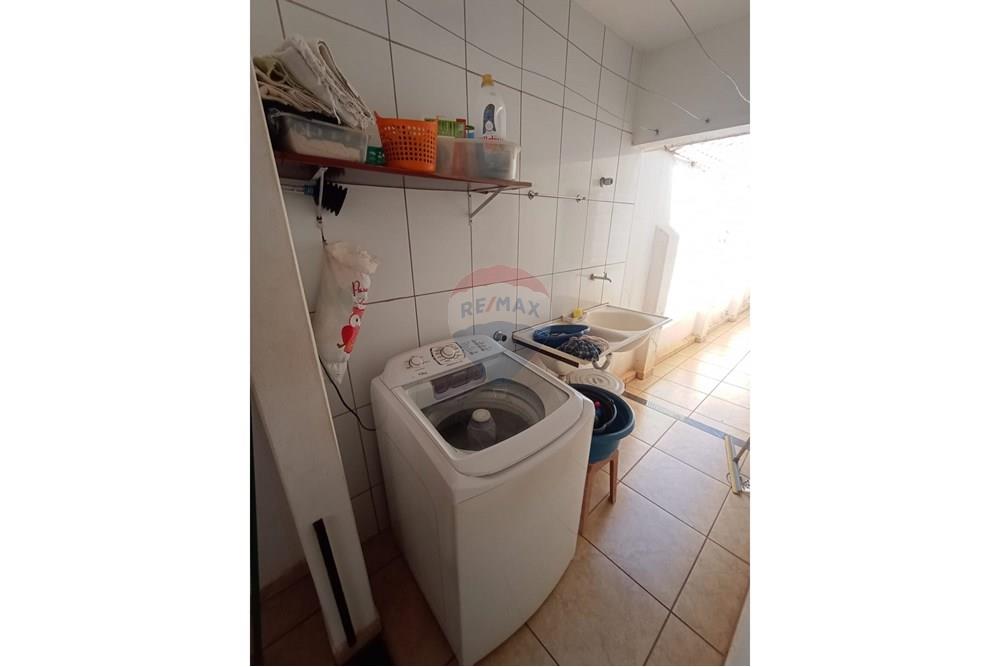 Casa - Venda - Uberaba , Minas Gerais - 28 lavanderia (1).jpeg - 870291025-89
