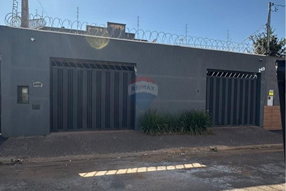 Casa - Alugar - Ituiutaba , Minas Gerais - 00da9ffb-7b53-4bcd-bc9d-bc9b9a6ec658.jpg - 870771001-21