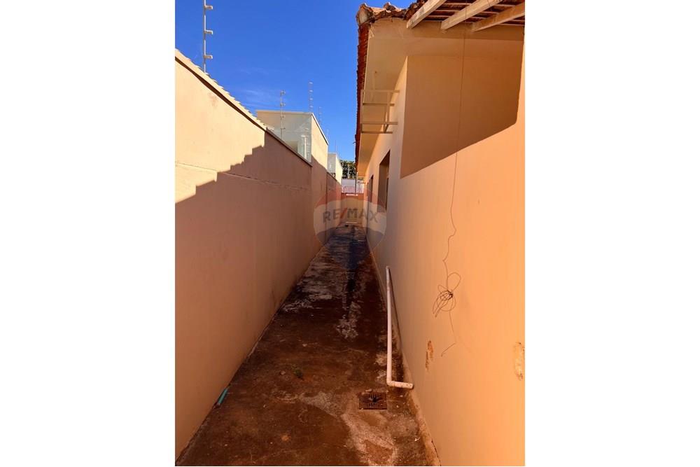 Casa - Venda - Uberaba , Minas Gerais - WhatsApp Image 2025-10-28 at 09.12.03.jpeg - 870291032-7