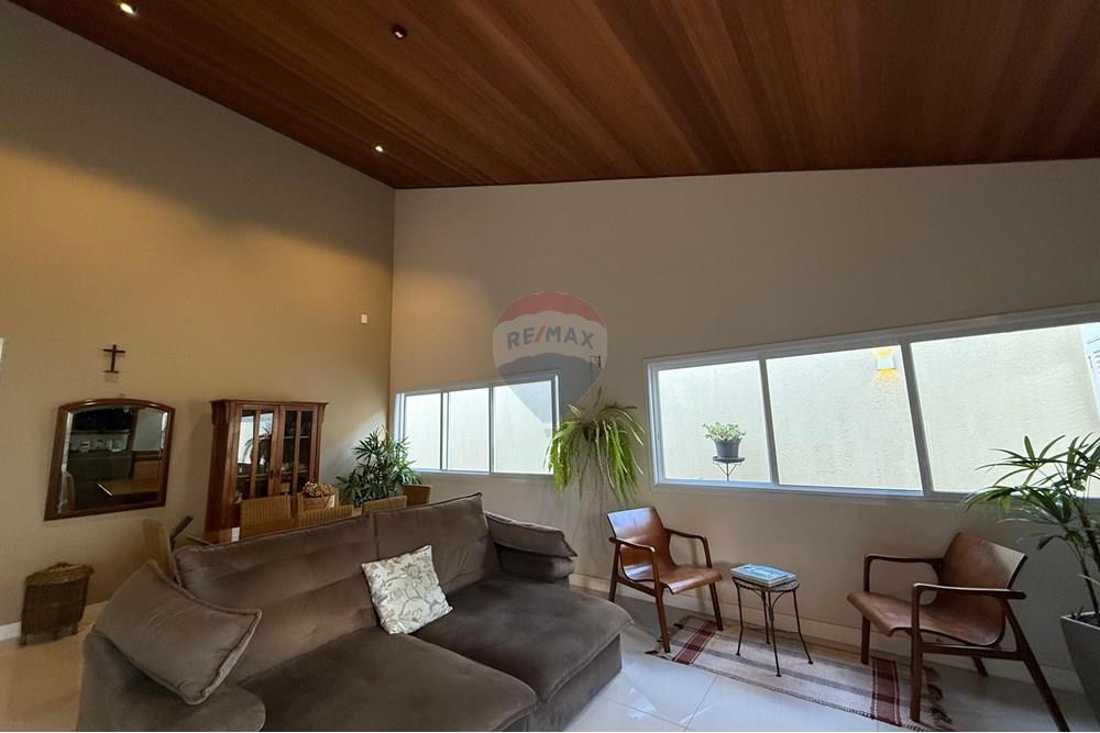 Casa - Venda - Araxá , Minas Gerais - WhatsApp Image 2025-10-02 at 12.24.58.jpeg - 870431031-53