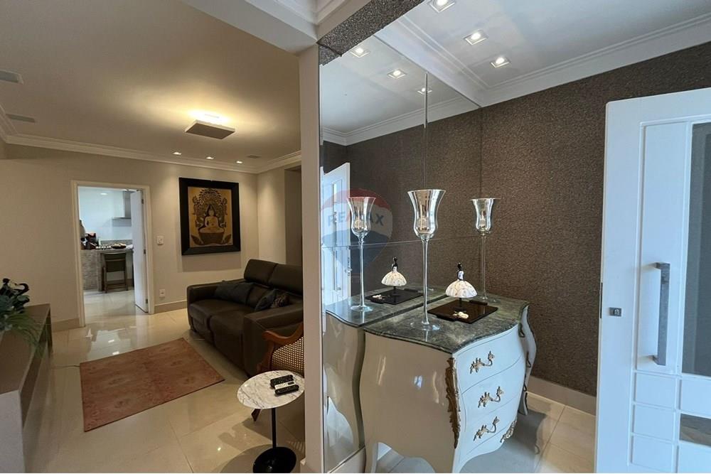 Casa - Venda - Araxá , Minas Gerais - Neila da Silva Izaias Mascarenhas foto Hall de Entrada e sala de TV.jpg - 870431004-89