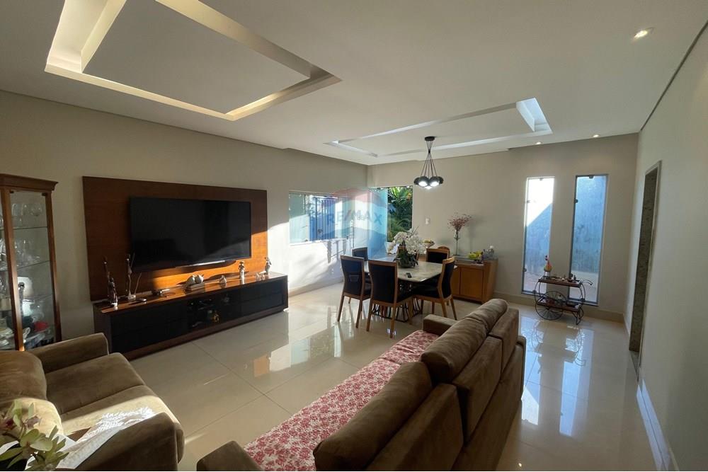Casa - Venda - Belo Horizonte , Minas Gerais - 2a6482f2-fa25-4d45-8a19-7025f4b34dbc.jpg - Sala de jantar - 870701002-29