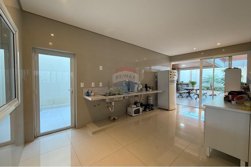 Casa - Venda - Araxá , Minas Gerais - WhatsApp Image 2025-10-02 at 12.25.22.jpeg - 870431031-53