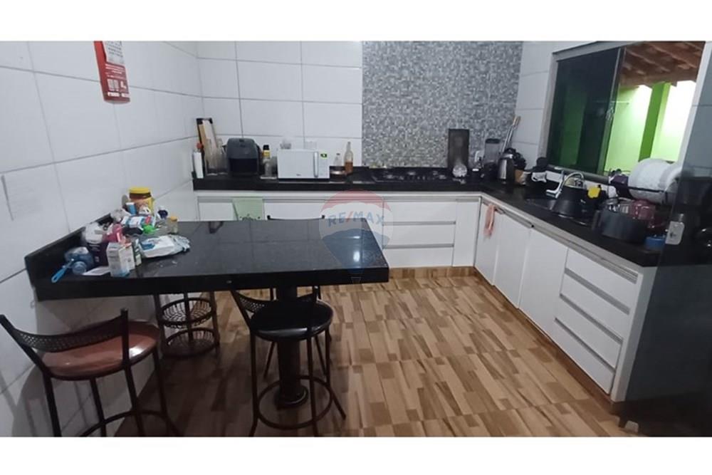 Casa - Venda - Ituiutaba , Minas Gerais - WhatsApp Image 2025-10-17 at 13.45.32 (9).jpeg - 870771004-4