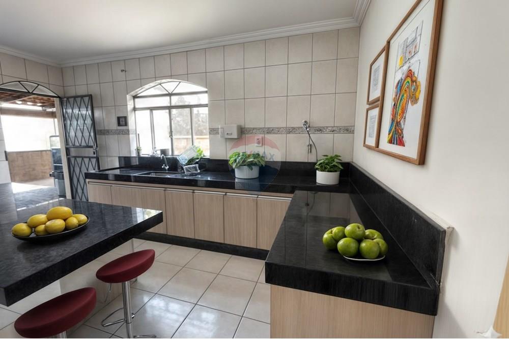 Casa - Venda - Sarzedo , Minas Gerais - 5c54c0d1-aaf6-4111-9039-717988ddf12f.jpeg - 870351054-32