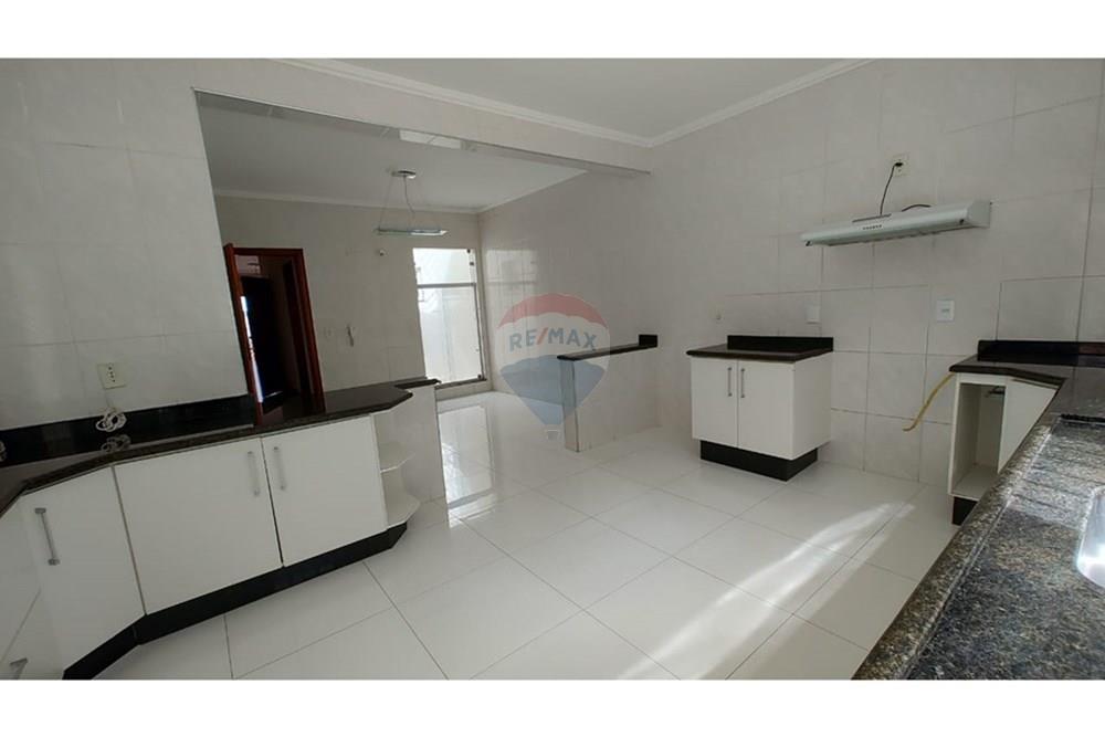 Casa - Alugar - Poços de Caldas , Minas Gerais - WhatsApp Image 2025-08-12 at 17.14.18 (1).jpeg - 870361004-114