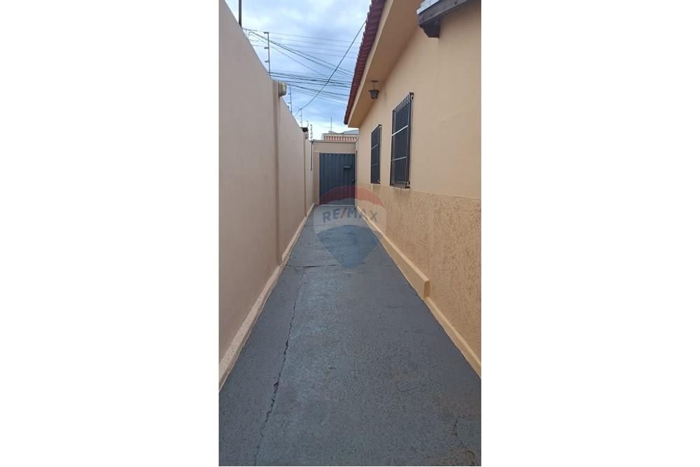 Casa - Alugar - Uberaba , Minas Gerais - Imagem do WhatsApp de 2025-10-13 à(s) 17.47.50_bb4ddf2c.jpg - 870291032-5