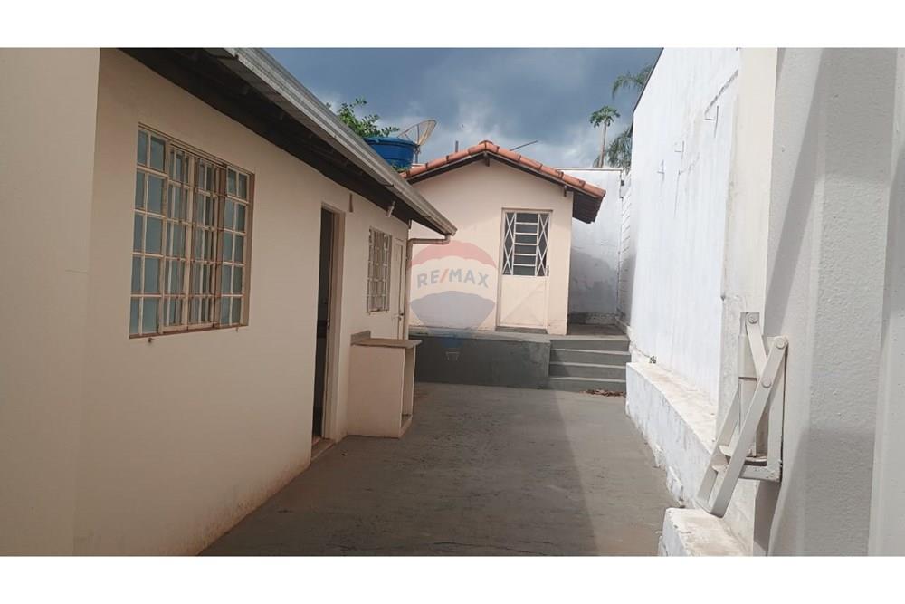 Casa - Venda - Uberaba , Minas Gerais - WhatsApp Image 2025-10-30 at 20.41.23.jpeg - 870291032-10