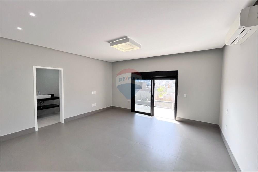 Casa - Venda - Capitólio , Minas Gerais - Imagem do WhatsApp de 2025-10-06 à(s) 11.49.12_95fe51d4.jpg - 870731003-20