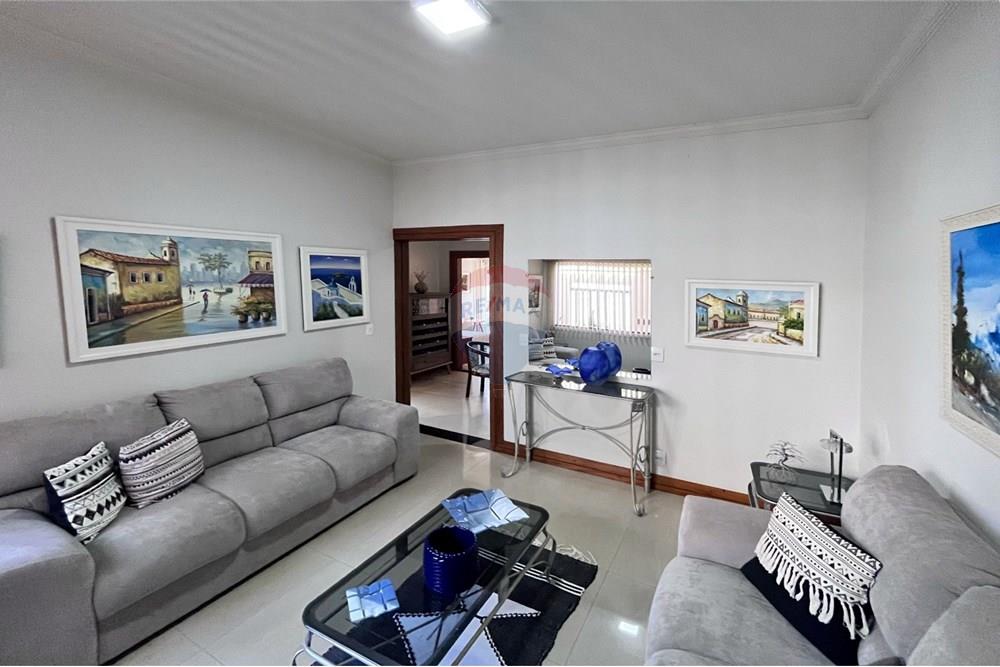 Casa - Venda - Capitólio , Minas Gerais - Imagem do WhatsApp de 2025-10-08 à(s) 15.47.00_cd97e598.jpg - 870731003-32