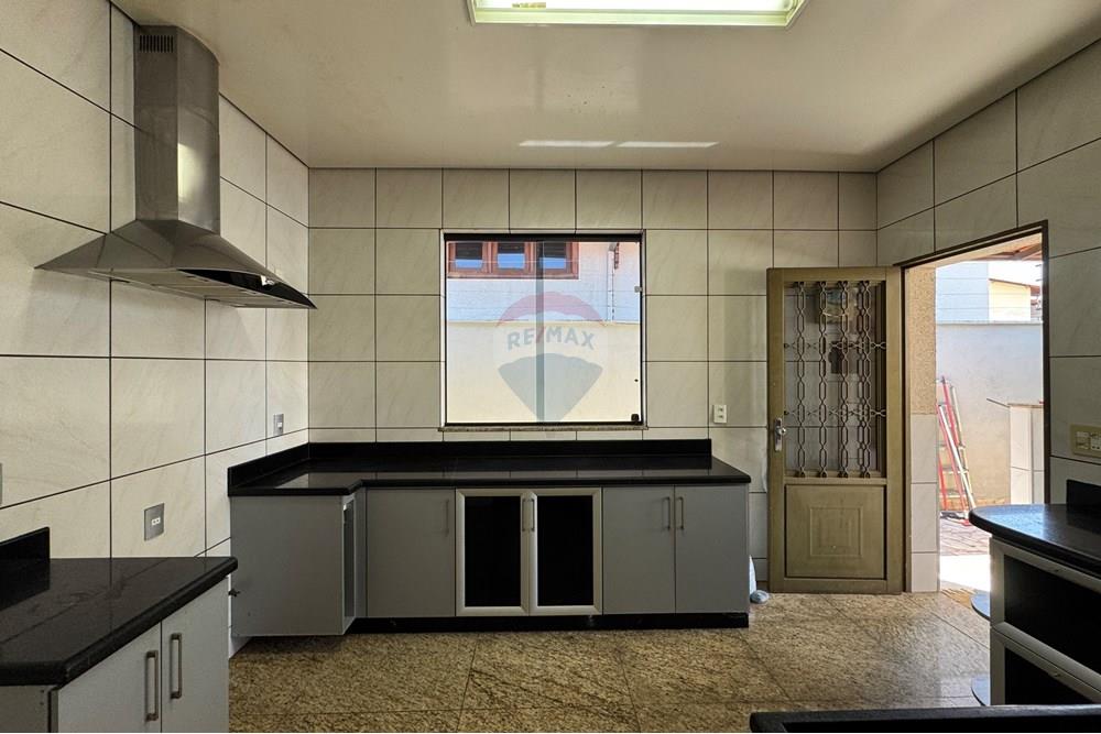 Casa - Venda - Belo Horizonte , Minas Gerais - IMG_0612.JPG - 870411011-102