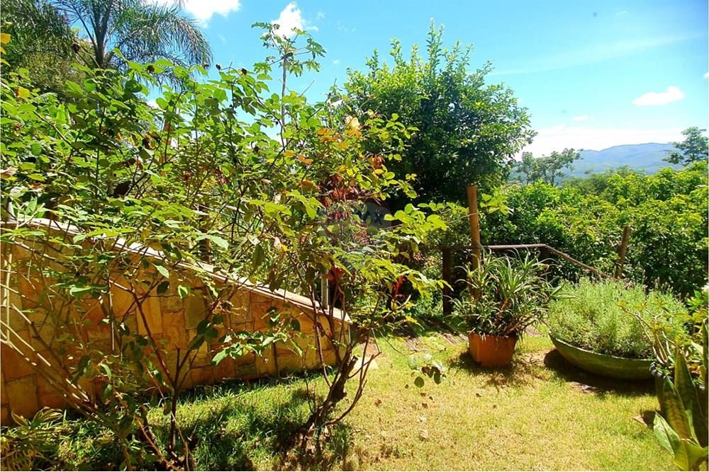 Casa de Condomínio - Venda - Nova Lima , Minas Gerais - foto casa jardim lado direito.jpeg - 870241097-27
