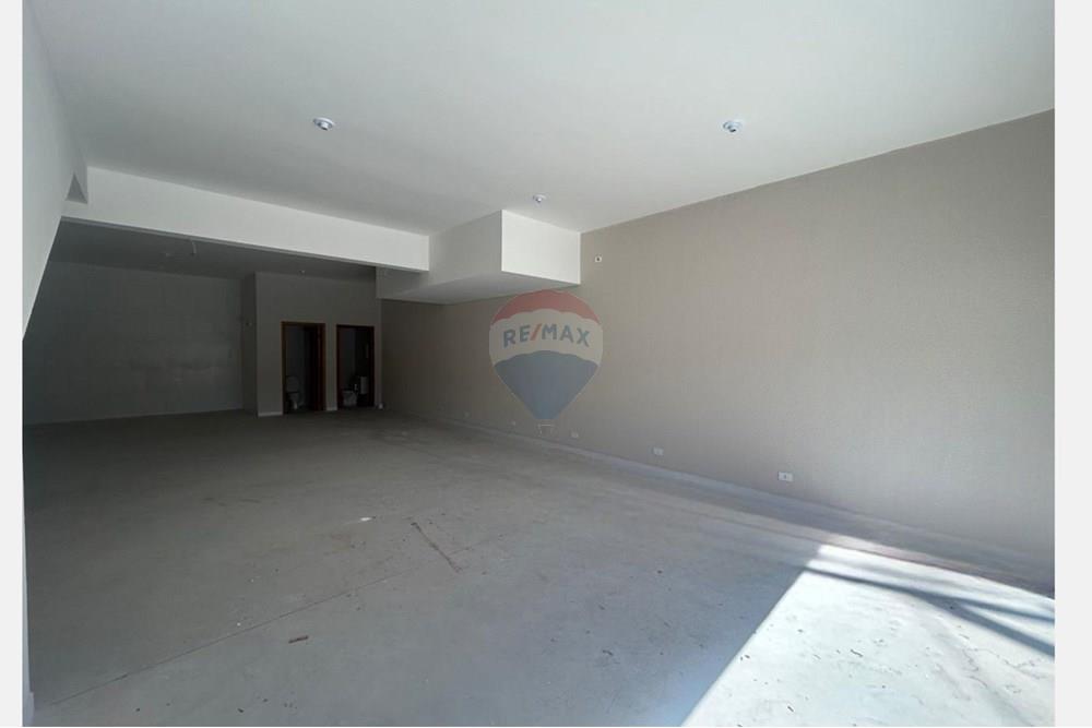 Galpão - Alugar - Poços de Caldas , Minas Gerais - Convite de formatura horizontal com foto preto e cinza.jpg - 870361060-5