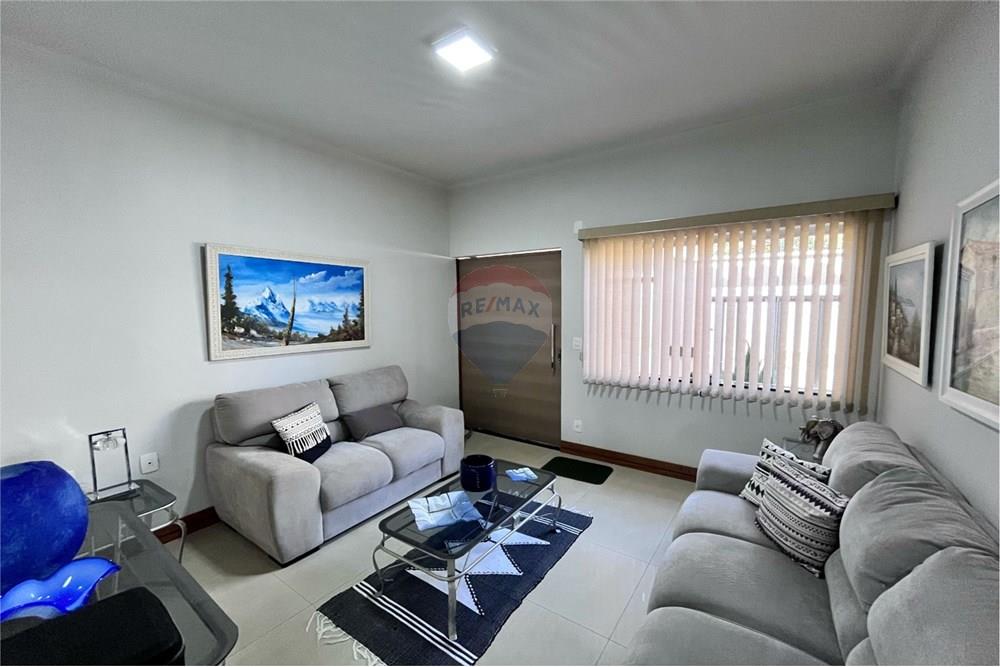 Casa - Venda - Capitólio , Minas Gerais - Imagem do WhatsApp de 2025-10-08 à(s) 15.47.00_709cf603.jpg - 870731003-32