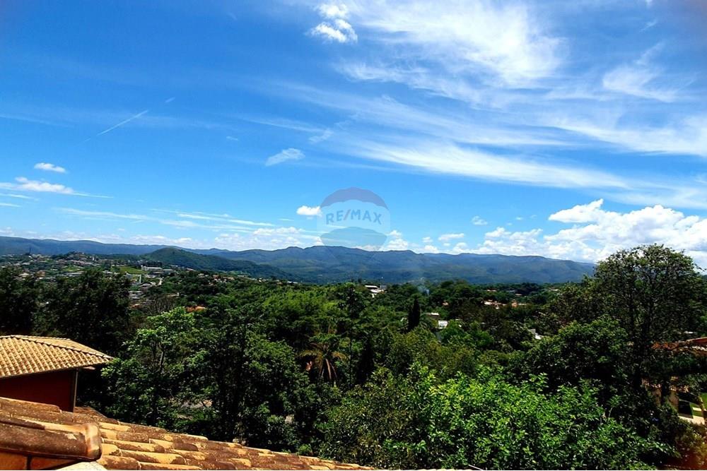 Casa de Condomínio - Venda - Nova Lima , Minas Gerais - Foto casa lateral direita vista das montanhas 2.jpeg - 870241097-27
