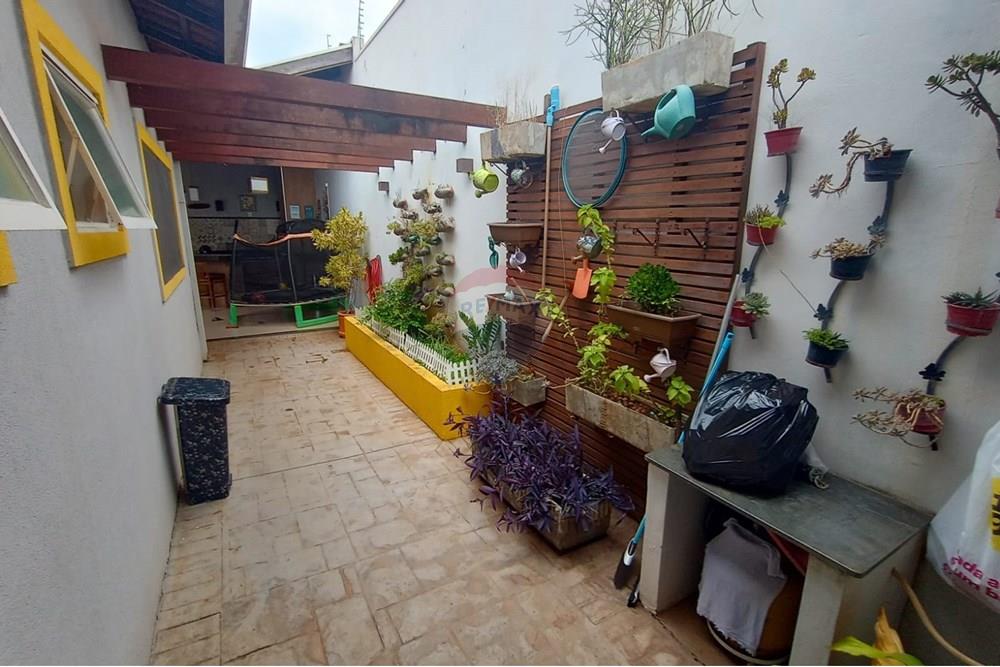 Casa - Venda - Uberaba , Minas Gerais - 31 corredor quintal (1).jpeg - 870291025-73