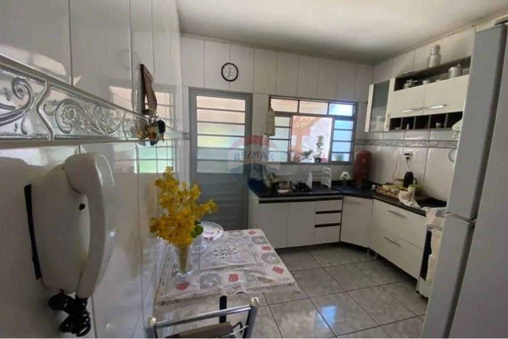 Casa - Venda - Uberaba , Minas Gerais - 09 Casa Venda 350 mil no Beija Flor em Uberaba na Remax 870291025-128.jpg - 870291025-128