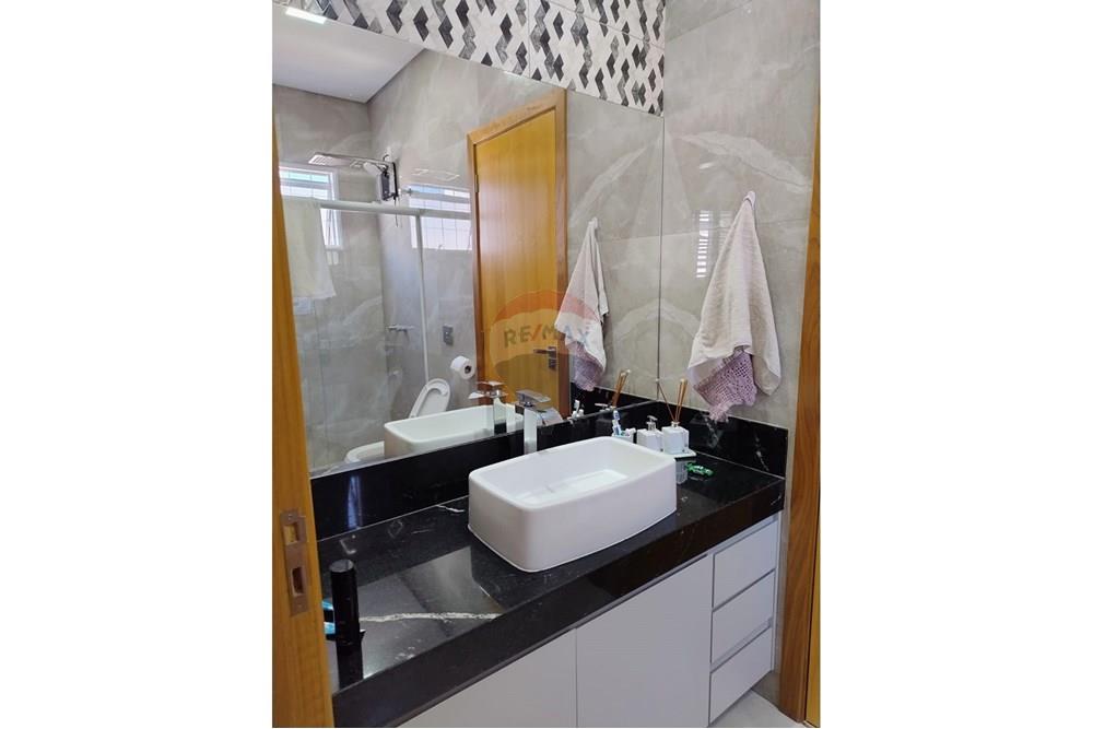 Casa - Venda - Varginha , Minas Gerais - WhatsApp Image 2025-08-28 at 14.03.16 (1).jpeg - 870641024-49