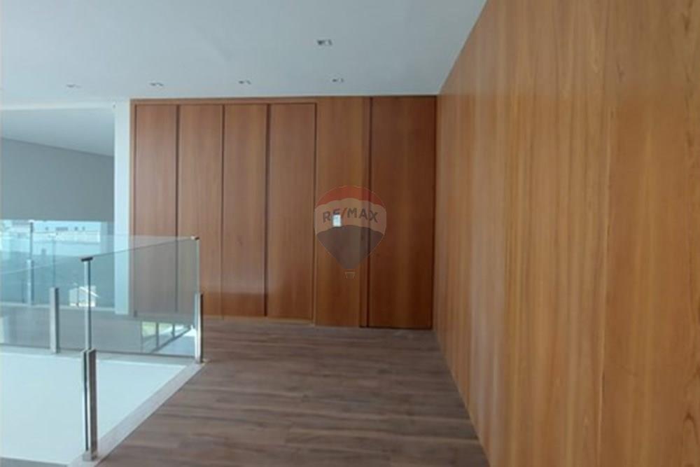 Casa - Venda - Nova Lima , Minas Gerais - WhatsApp Image 2025-04-15 at 08.36.39.jpeg - Corredor - 870421014-298