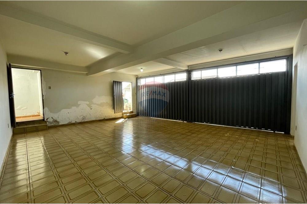 Casa - Venda - Poços de Caldas , Minas Gerais - WhatsApp Image 2025-05-16 at 14.41.45 (2).jpeg - 870361004-107