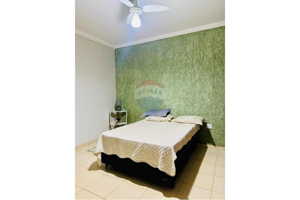 Casa - Venda - Uberaba , Minas Gerais - WhatsApp Image 2025-10-13 at 12.26.48 (3).jpeg - 870291032-4