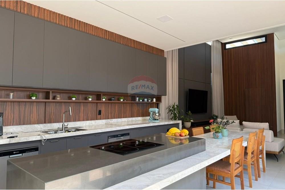 Casa - Venda - Araxá , Minas Gerais - WhatsApp Image 2025-10-04 at 19.47.40.jpeg - 870431031-56