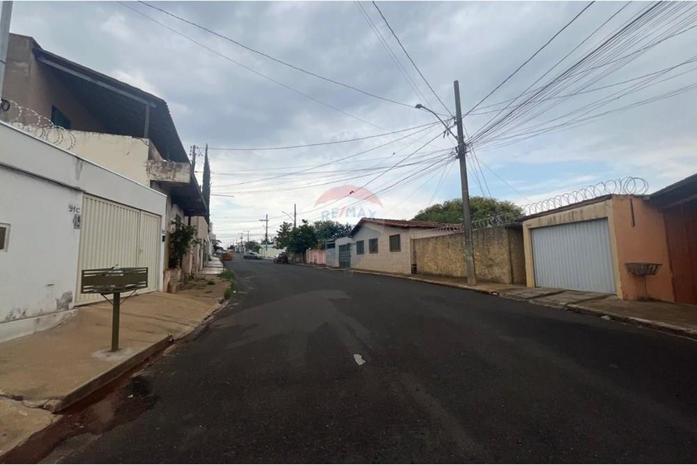 Casa - Venda - Araxá , Minas Gerais - bd8a127d-c926-4b09-ae1b-70f2efc4ae54.jpg - 870431059-21
