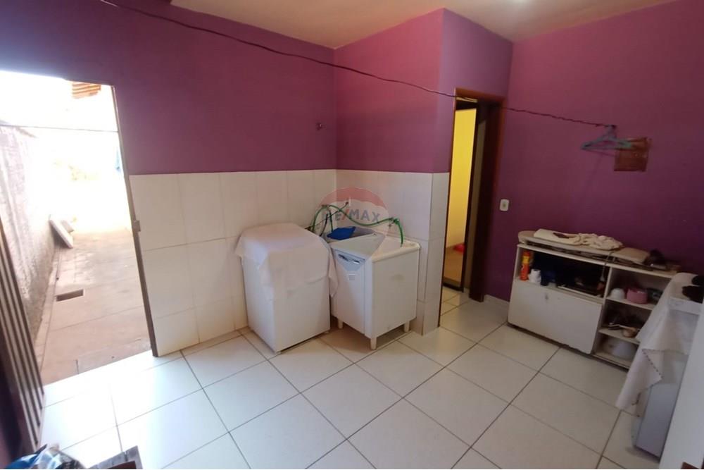 Casa - Venda - Uberaba , Minas Gerais - 17 Casa Venda 370 mil Bairro Cidade Jardim em Uberaba na Remax 870291025-99.jpeg - 870291025-99