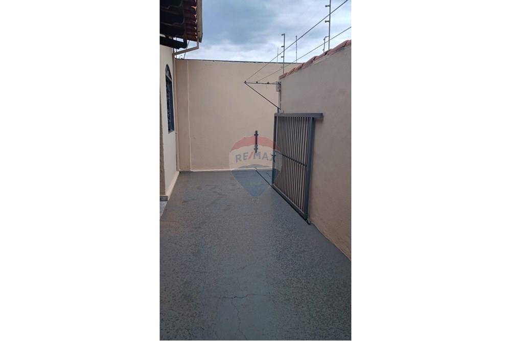 Casa - Alugar - Uberaba , Minas Gerais - Imagem do WhatsApp de 2025-10-13 à(s) 17.47.50_0e5f1890.jpg - 870291032-5