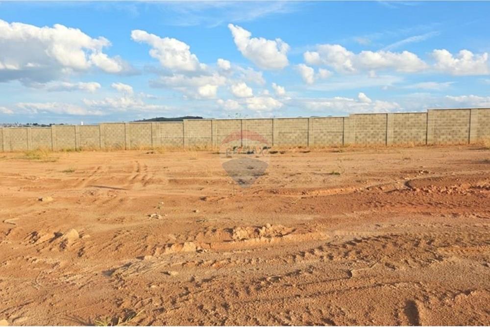 Terreno - Venda - Passos , Minas Gerais - Imagem do WhatsApp de 2025-06-10 à(s) 16.57.36_ccce9291.jpg - 870731001-48