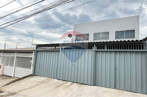 Venda-Sobrado-Setor O Qno 15 Conjunto A , 28  - Próximo à rodoviária do Setor O  - Ceilandia Norte , Ceilandia , Distrito Federal , 72255-601-880411017-46