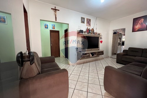 Venda-Casa-Centro , Paracatu , Minas Gerais , 38600-492-880351093-4