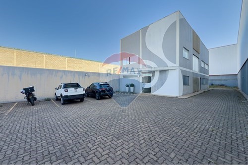 Venda-Prédio-SMC QUADRA 6 Setor de Material  Construção , 63  - Ceilandia Norte , Ceilandia , Distrito Federal , 72265-725-880221055-29