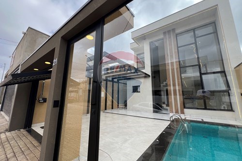 Venda-Casa-QE 56 CONJ N , 00  - próximo á escola Liceu  - Guara II , Guara , Distrito Federal , 71071278-880351010-78