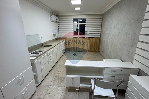 Venda-Cj. Comercial/ Sala-SGAS 910 CONJ B BL E LT 3 , 221  - Asa Sul , Brasília , Distrito Federal , 70.390-100-880261141-6