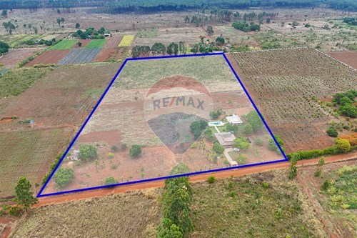 Venda-Chácara / Sítio / Fazenda-DF-220 , 36  - Radiobrás  - Colonia Agricola Alexandre Gusmão , Brazlandia , Distrito Federal , 72770300-880111016-62