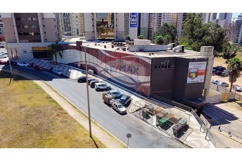 Venda-Loja em Shopping-Rua das Paineiras , 06  - One Mall  - Norte , Águas Claras , Distrito Federal , 71918000-880331126-36