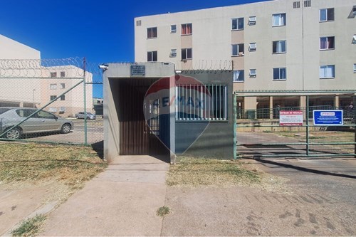 Venda-Apartamento-QN 8 F CONJ 9 LOTES 1 e2 , 401  - Riacho Fundo II , Riacho Fundo , Distrito Federal , 71880-179-880201050-33