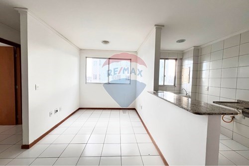 Venda-Apartamento-Avenida das Araucárias 1325 , 1325  - Supermercado Bellavia, Metrô  - Sul , Águas Claras , Distrito Federal , 71936250-880341137-3