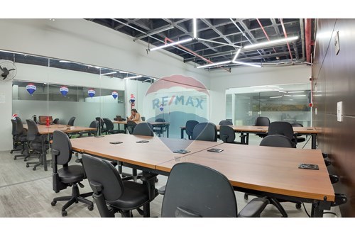 Alugar-Cj. Comercial/ Sala-Rua Das Pitangueiras Lote 12 , 5  - Academia World Gyn  - Norte , Águas Claras , Distrito Federal , 71908720-880411022-6