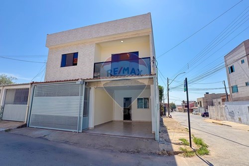 Venda-Casa-QUADRA 10 CONJUNTO H , 04  - Paranoá  - Paranoa , Paranoa , Distrito Federal , 71571-029-880111037-97