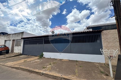 Venda-Casa-QNM 23 Conjunto F , 10  - Ceilandia Sul , Ceilandia , Distrito Federal , 72215236-880241029-42