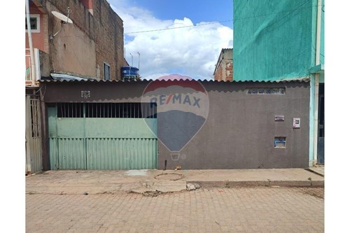 Venda-Casa-SETOR LESTE QD 3 CJ 14 LT 9 , 09  - Setor Leste , Vila Estrutural , Distrito Federal , 71.261-275-880261149-13