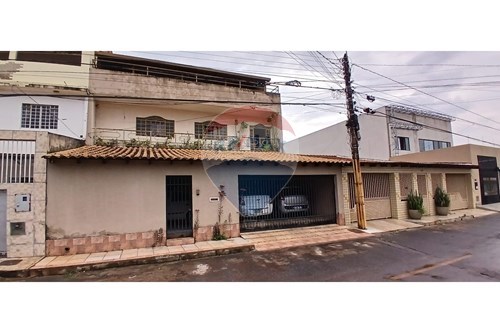 Venda-Casa-QE 32 CJ. H CASA , 13  - Guara II , Guara , Distrito Federal , 71065081-880111107-13