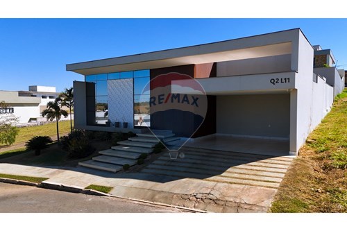 Venda-Casa de Condomínio-Condomínio Terra Park Club Residence , 11  - Centro , Luziânia , Goiás , 72805-506-880341021-127