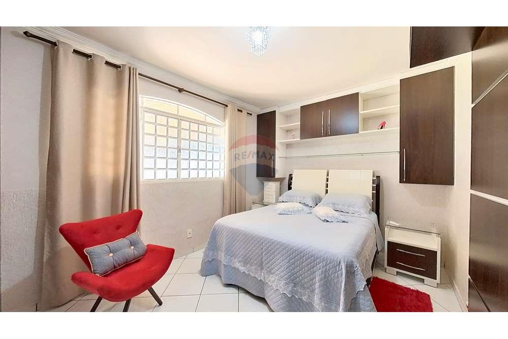 Casa de Condomínio - Venda - Vicente Pires , Distrito Federal - IMG_20240708_152542_00_merged.jpg - 880331011-63