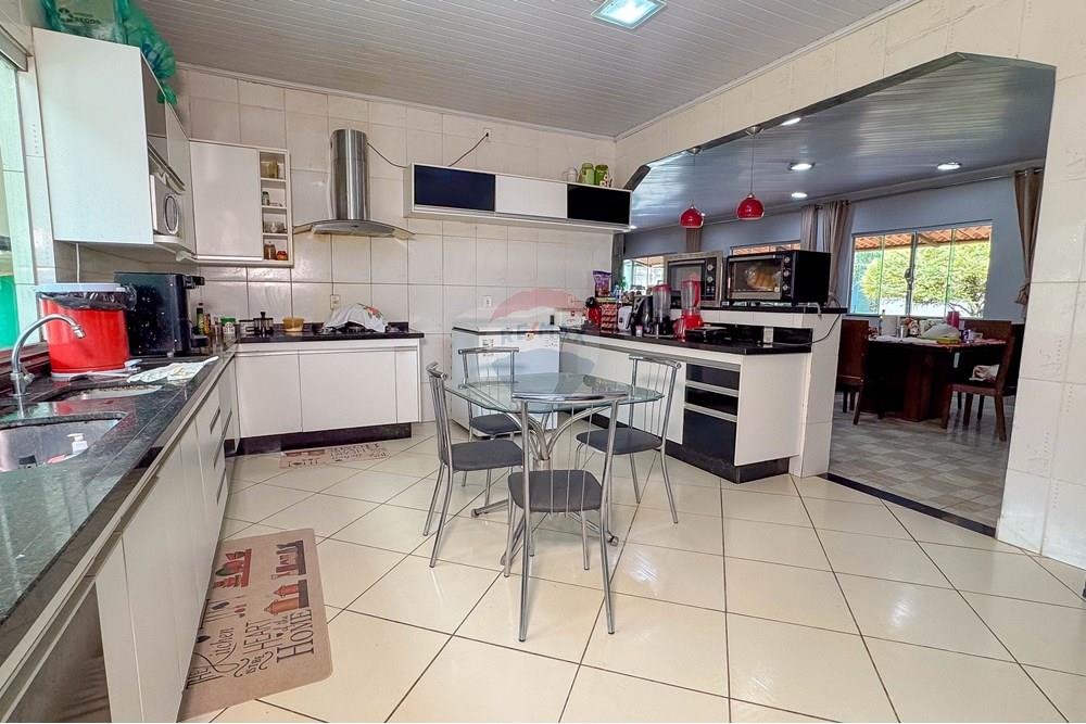 Chácara / Sítio / Fazenda - Venda - Ceilandia , Distrito Federal - IMG_8998.jpg - Cozinha - 880231186-13