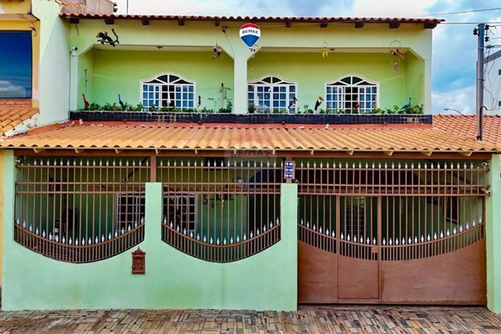 Sobrado - Venda - Taguatinga , Distrito Federal - ae187246-aeb4-4a3f-adc8-5dfb10d71979.jpg - 880341099-39