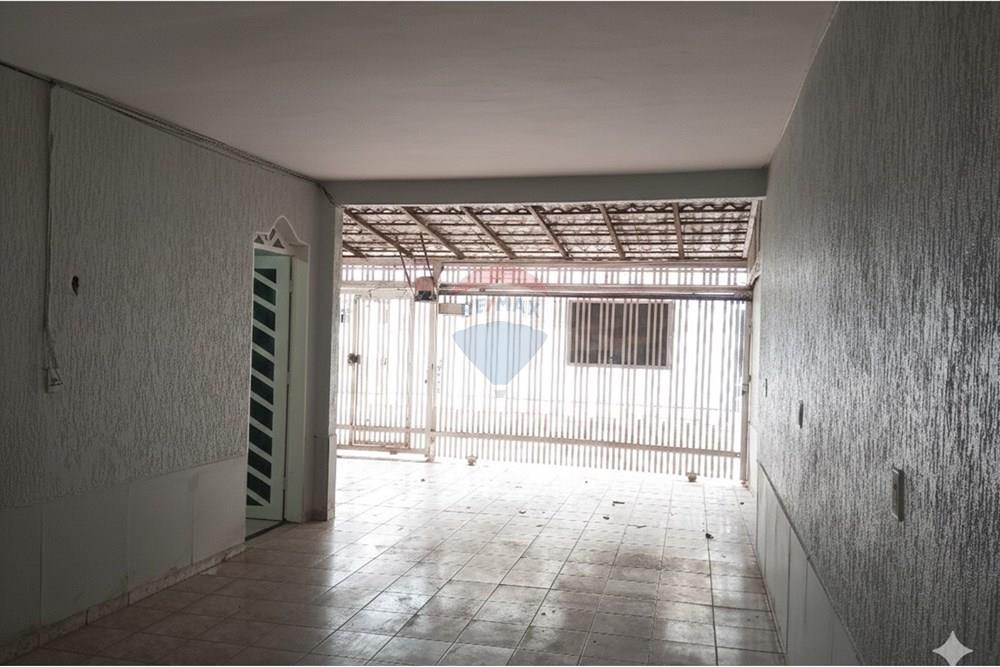 Sobrado - Venda - Samambaia , Distrito Federal - garagem2-casa-samambaia-sul-qr-122.jpg - 880391009-150