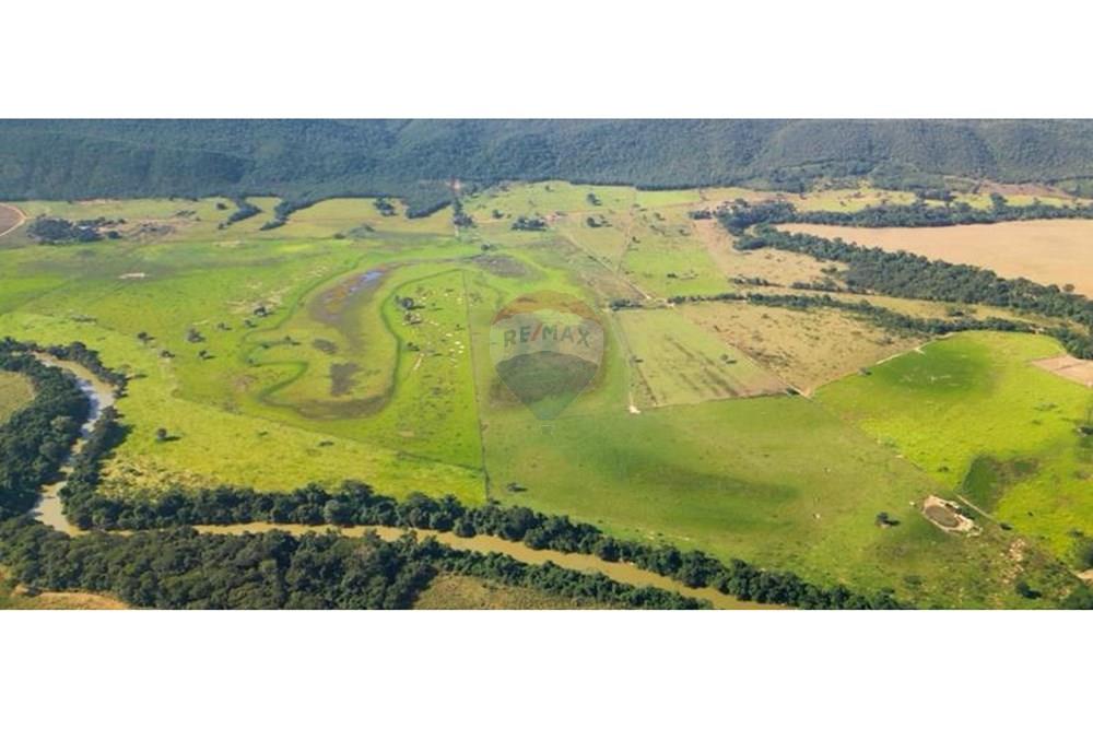 Chácara / Sítio / Fazenda - Venda - Unaí , Minas Gerais - WhatsApp Image 2025-02-26 at 08.09.34 (1).jpeg - Jardim Externo - 880261133-87